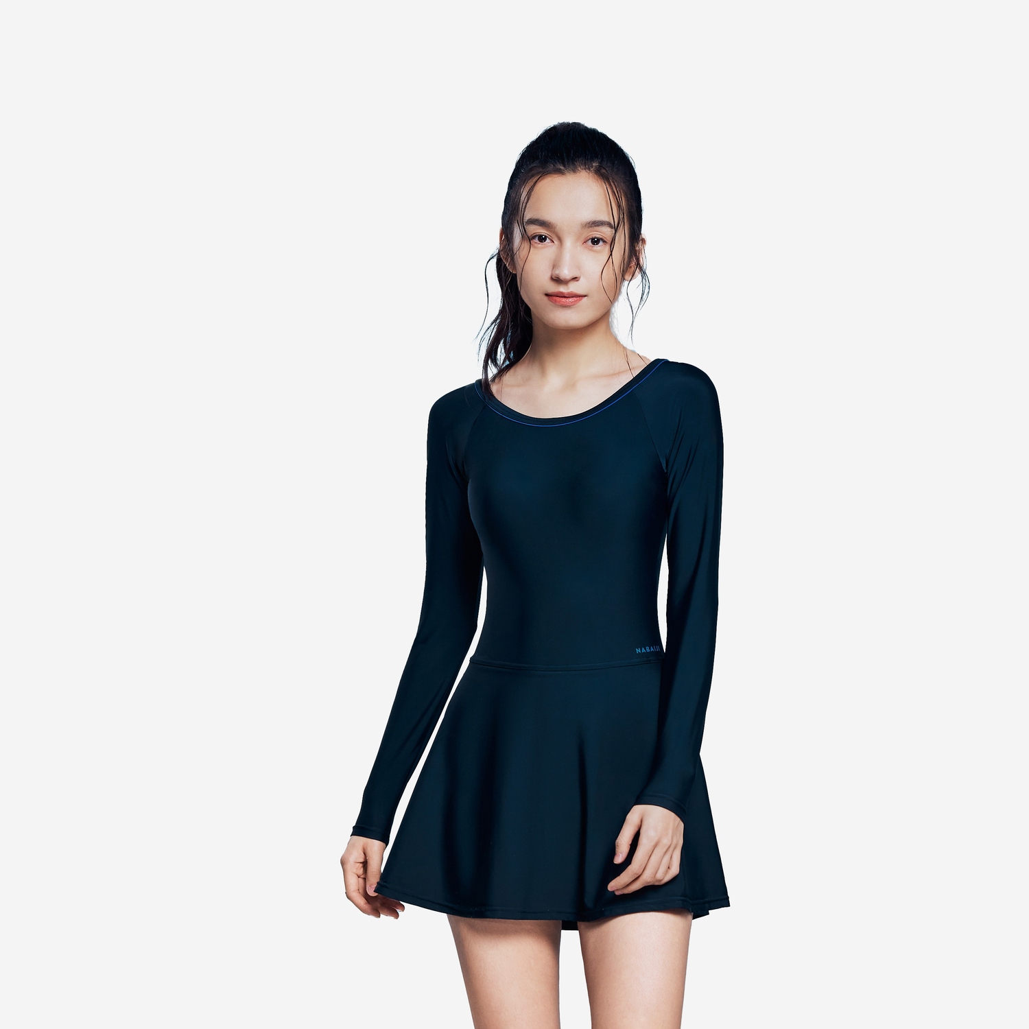 

Женский цельнокроеный купальник с длинными рукавами Nabaiji Una Black