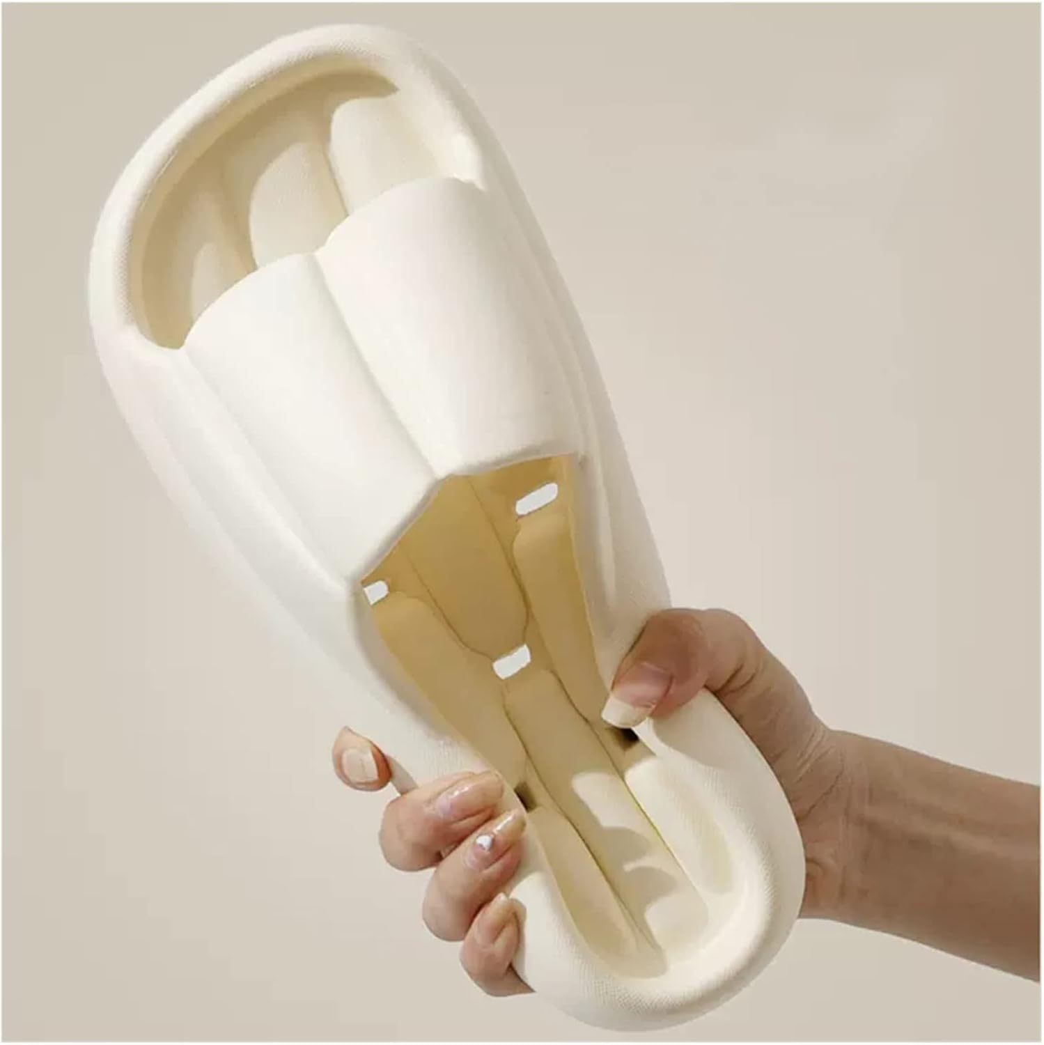 

Сандалии для душа и ванной комнаты, нескользящие, быстросохнущие, для пляжа и бассейна, с дренажными отверстиями, тапочки-шлепанцы для душа, для женщин и мужчин (цвет: черный, размер: EUR42-43) Mehwsur