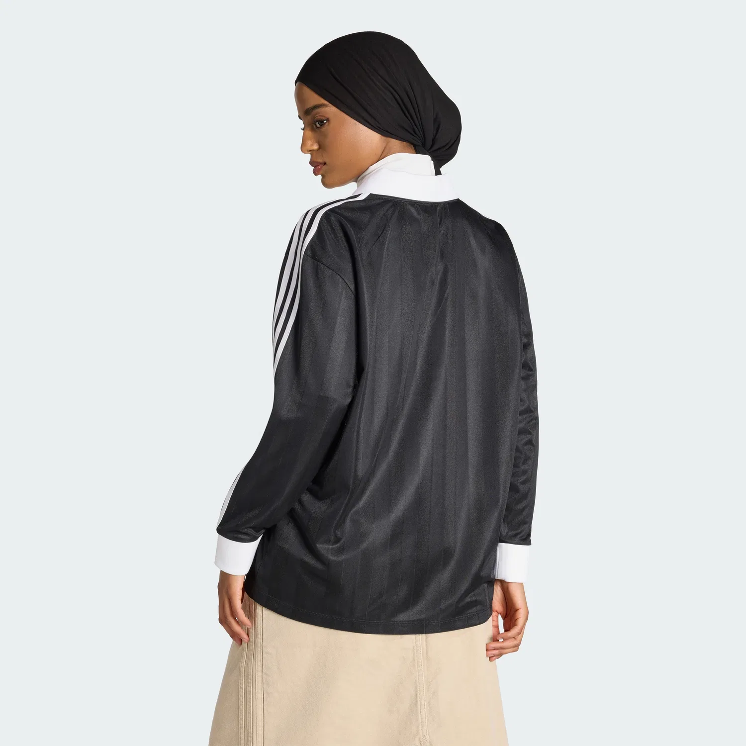 Женская футбольная футболка с длинным рукавом чёрного цвета от Adidas — фото 2