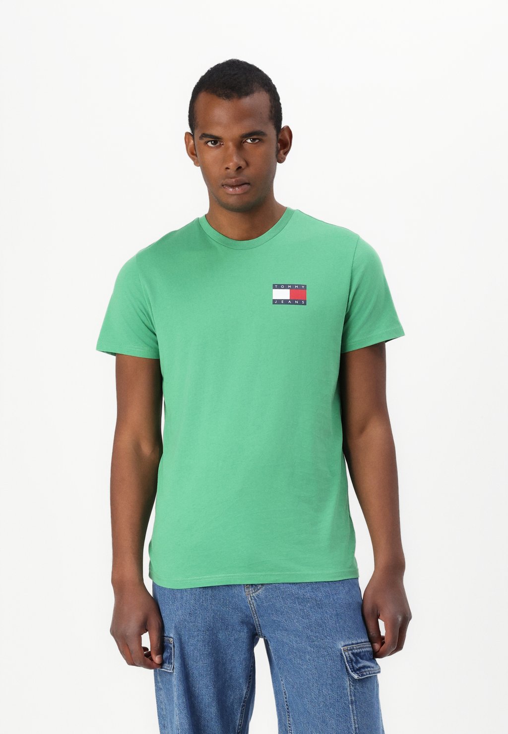 

Базовая футболка ESSENTIAL FLAG TEE Tommy Jeans, зеленый