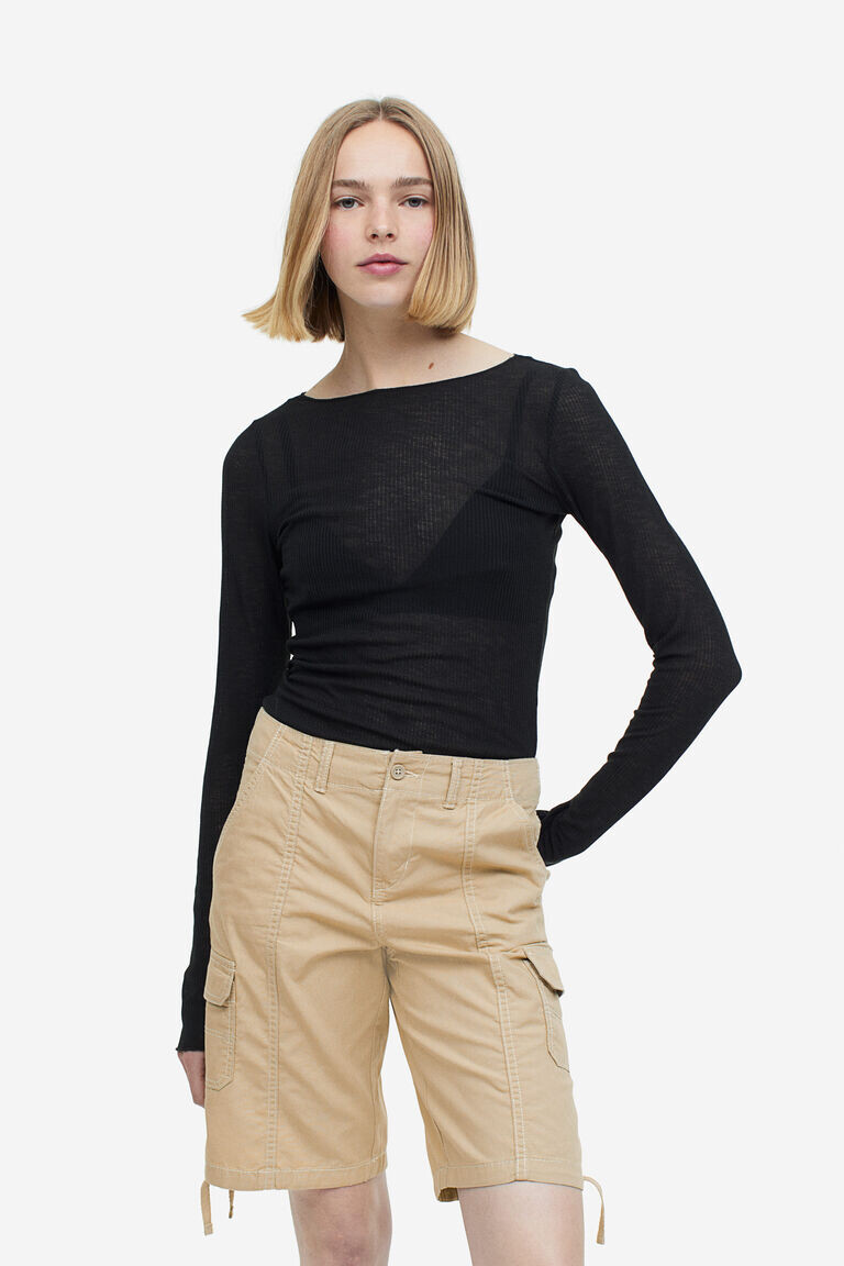 

Грузовые шорты H&M, бежевый