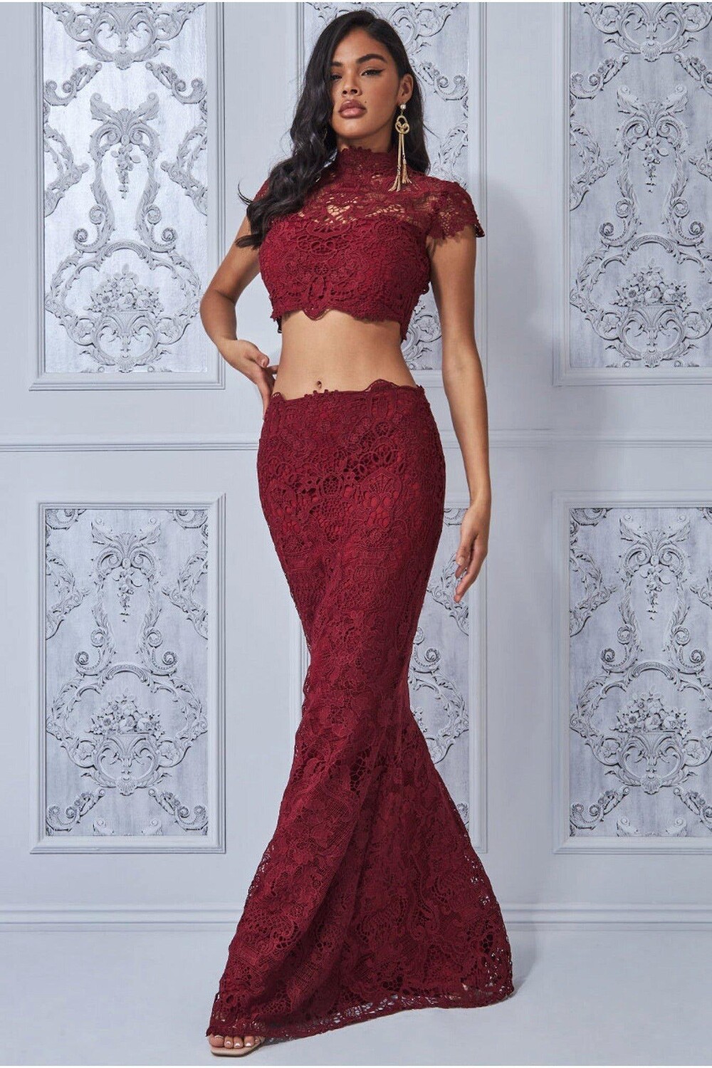 

Кружевной комплект крючком Goddiva, красный