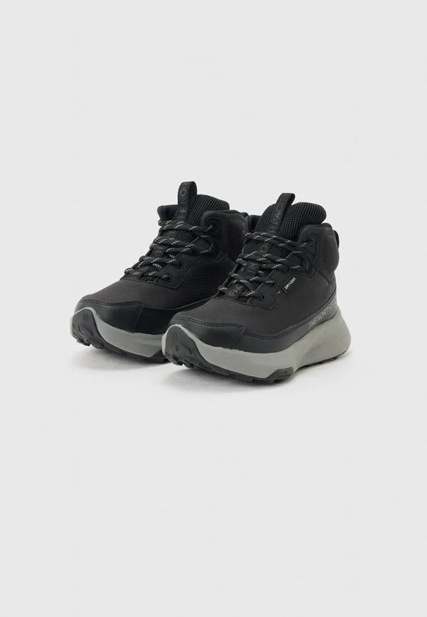 Походные ботинки fastpack ii mid wp унисекс The North Face, Black/Concrete — фото 2