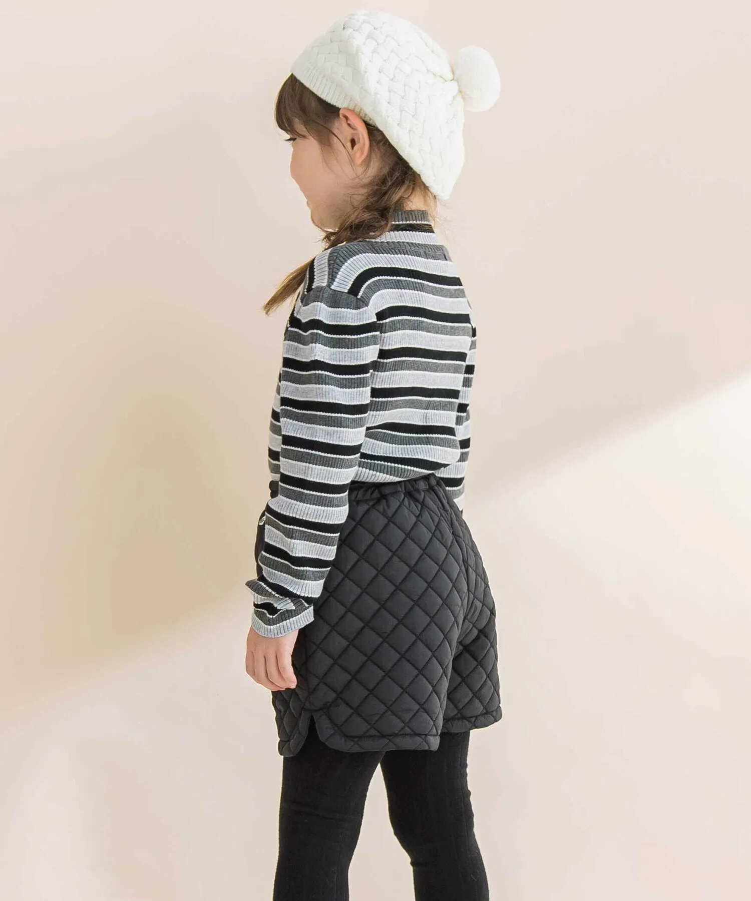 Детские шорты с килтингом BeBe бежевые — фото 3