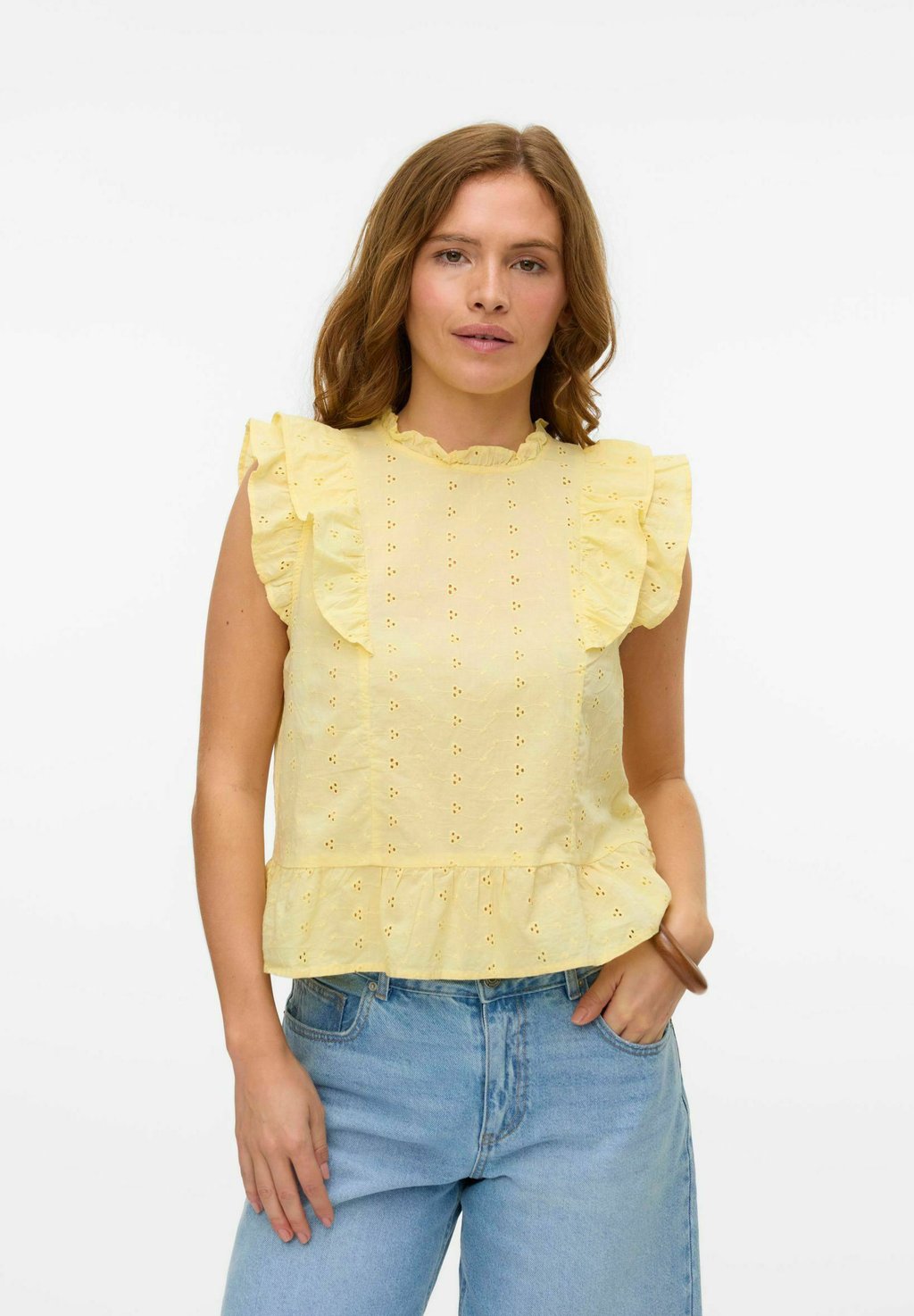 

Блуза Vero Moda, светло-желтый