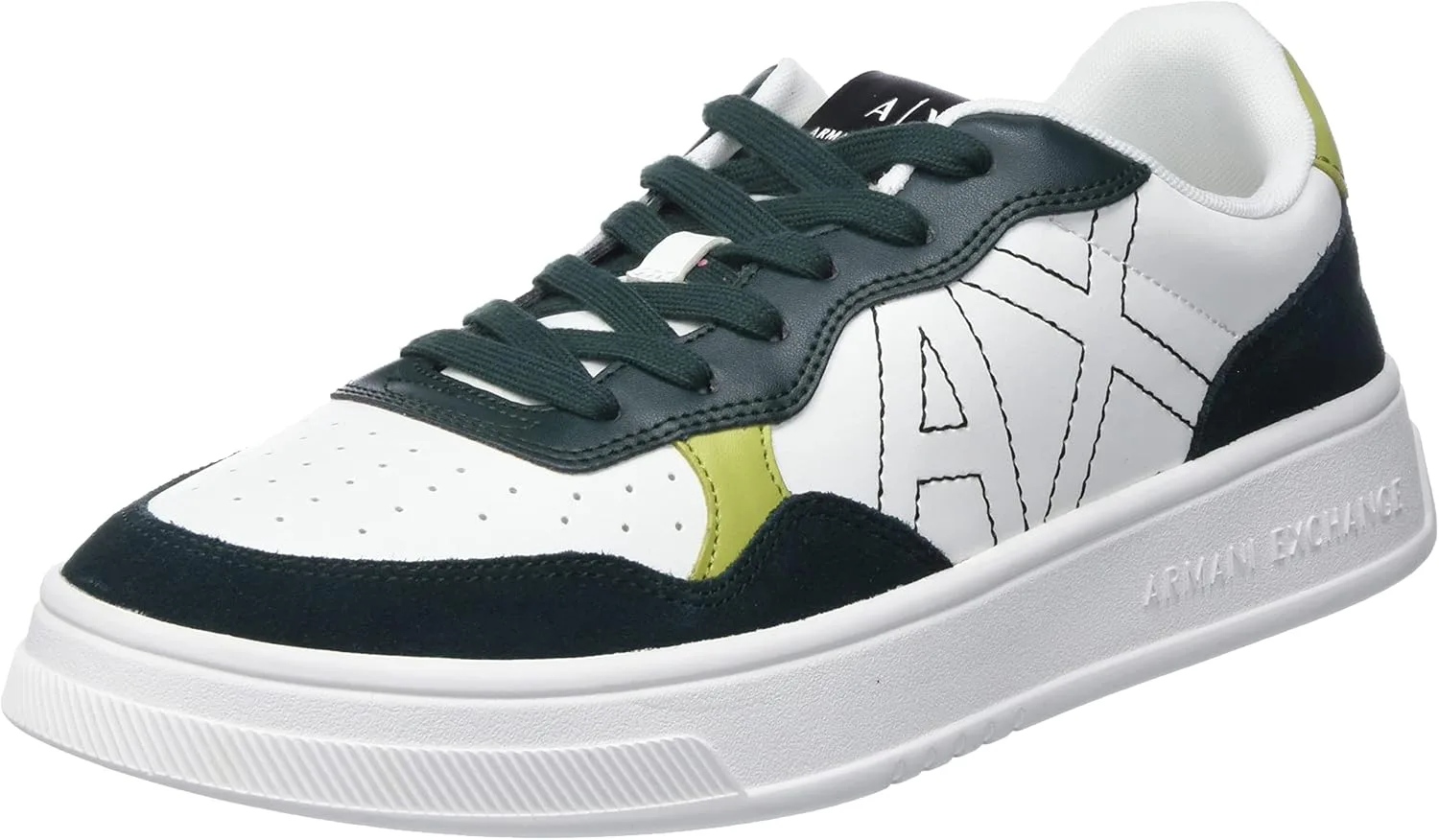 Детали на спине мужских кроссовок Armani Exchange, нашивка с логотипом спереди, SneakerSneaker, белый