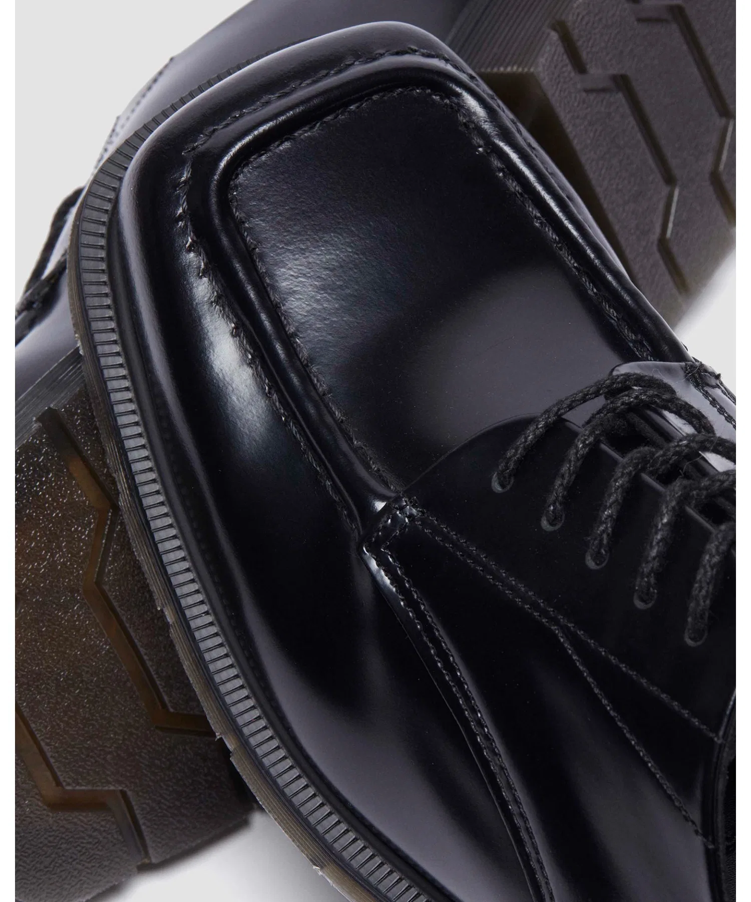 Унисекс туфли Dr. Martens DURROW 5-hole из натуральной кожи чёрные — фото 4