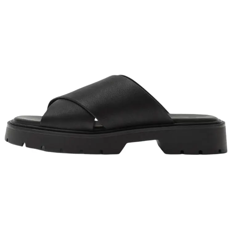

Шлепанцы мужские черные Zara