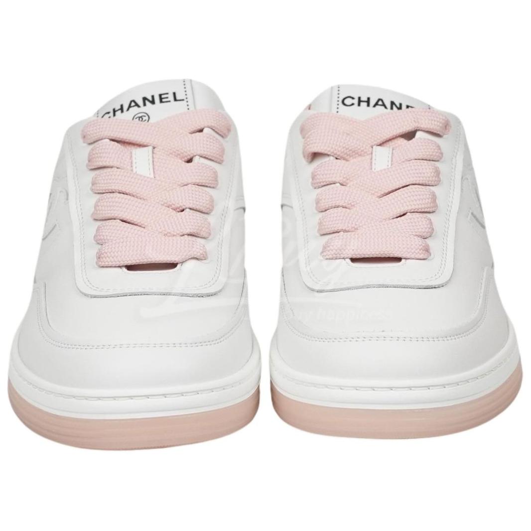 Низкие женские скейтерские кеды бело-розовые CHANEL — фото 2