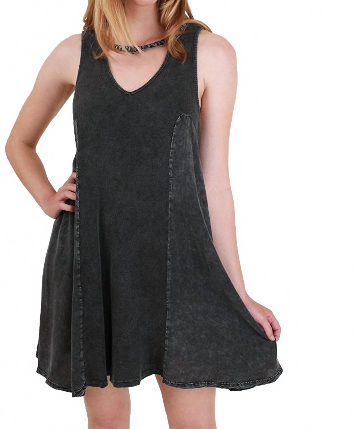 

Минеральная стирка платье с вырезом Umgee, Ash