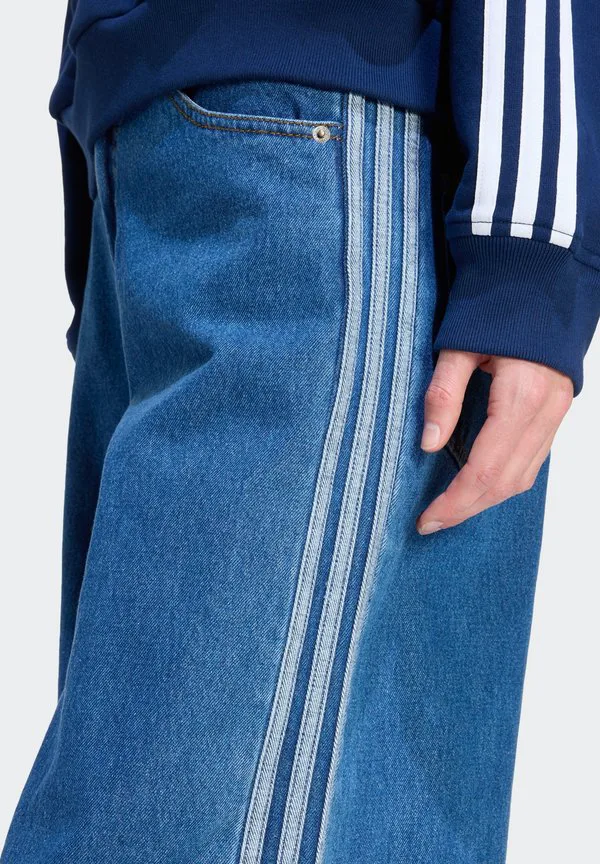 Джинсы firebird свободного кроя Adidas Originals, Medium Vintage Denim — фото 3