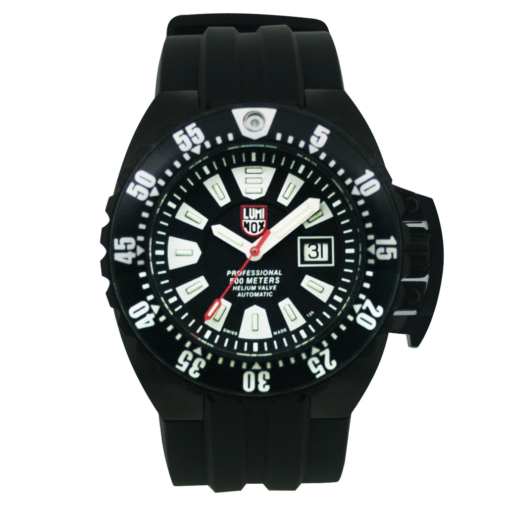 

Мужские часы Luminox Deep Dive с черным циферблатом