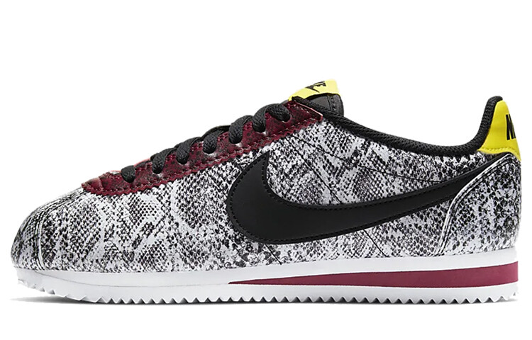 

Кроссовки Cortez женские с низким верхом, белые/черные/серые/желтые Nike
