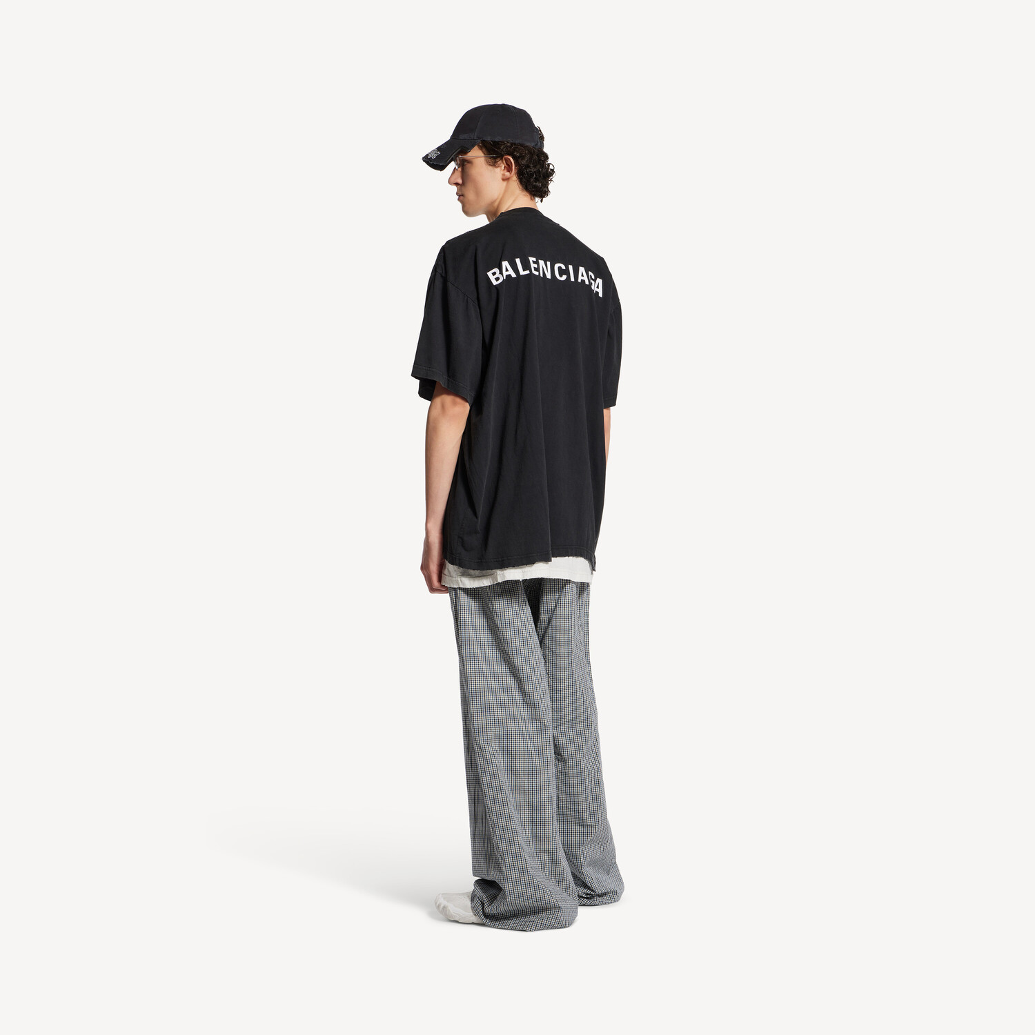 Мужская футболка balenciaga back double в выцветшем черном цвете BALENCIAGA, выцветший черный — фото 3