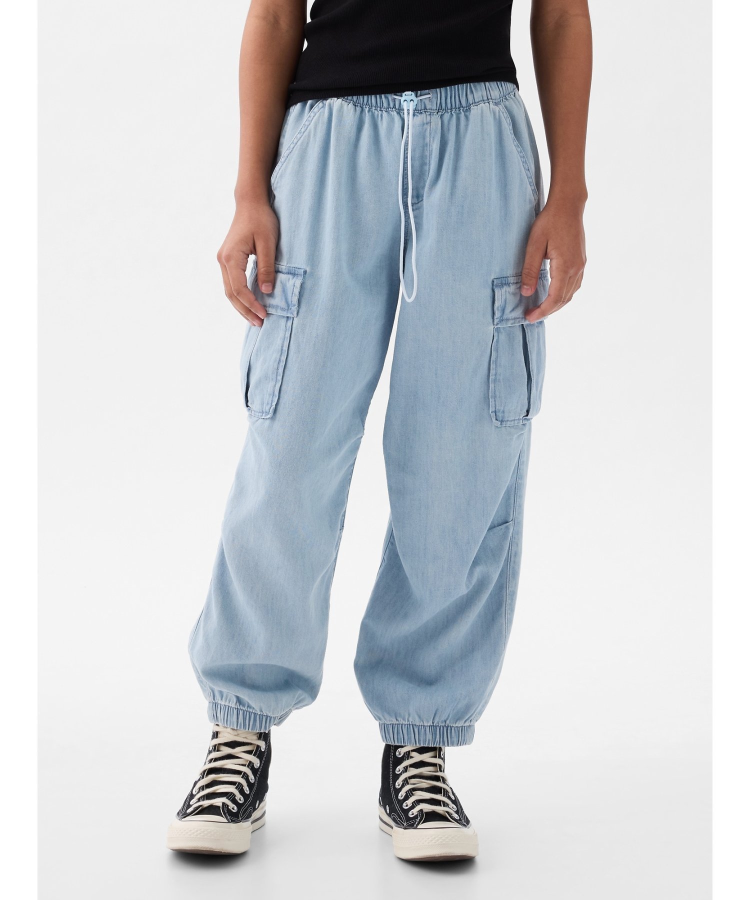 (K) Джинсовые брюки-карго «Парашютные» (детские) GAP, LIGHT_WASH