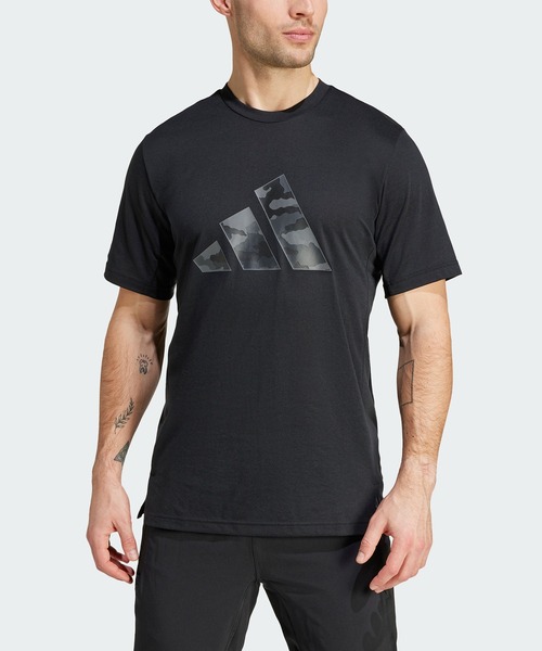 

Футболка с коротким рукавом, камуфляжным принтом и логотипом Adidas, черный