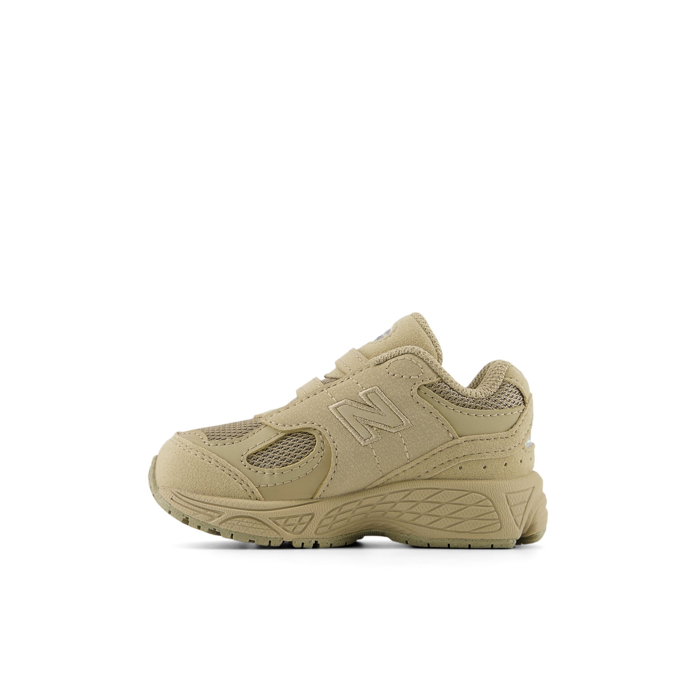 New balance Кроссовки '2002' в цвете Sand — фото 3