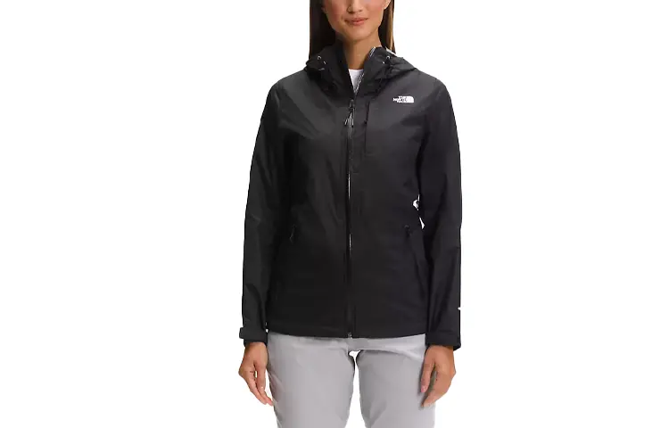 

THE NORTH FACE Женская куртка, цвет Black