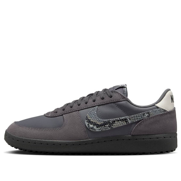 

Кроссовки field general 82 'snakeskin grey' Nike, серый