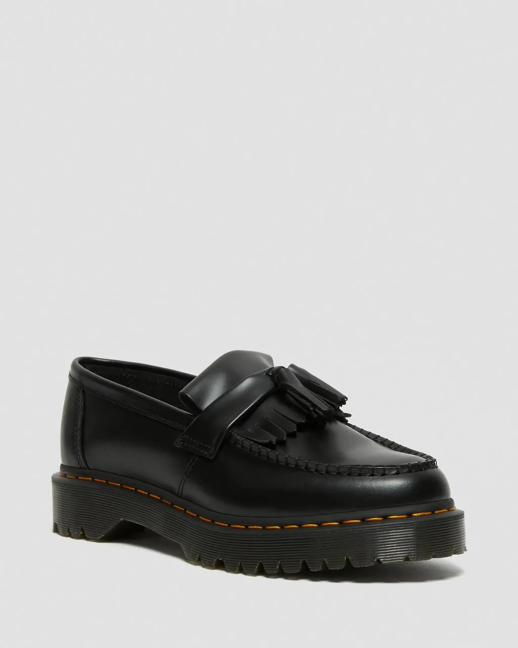 

Dr. Martens Adrian Bex Гладкие кожаные лоферы с кисточками, цвет Black — Smooth Leather