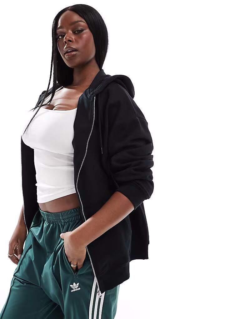 

Толстовка свободного кроя на молнии Curve черного цвета Asos Curve