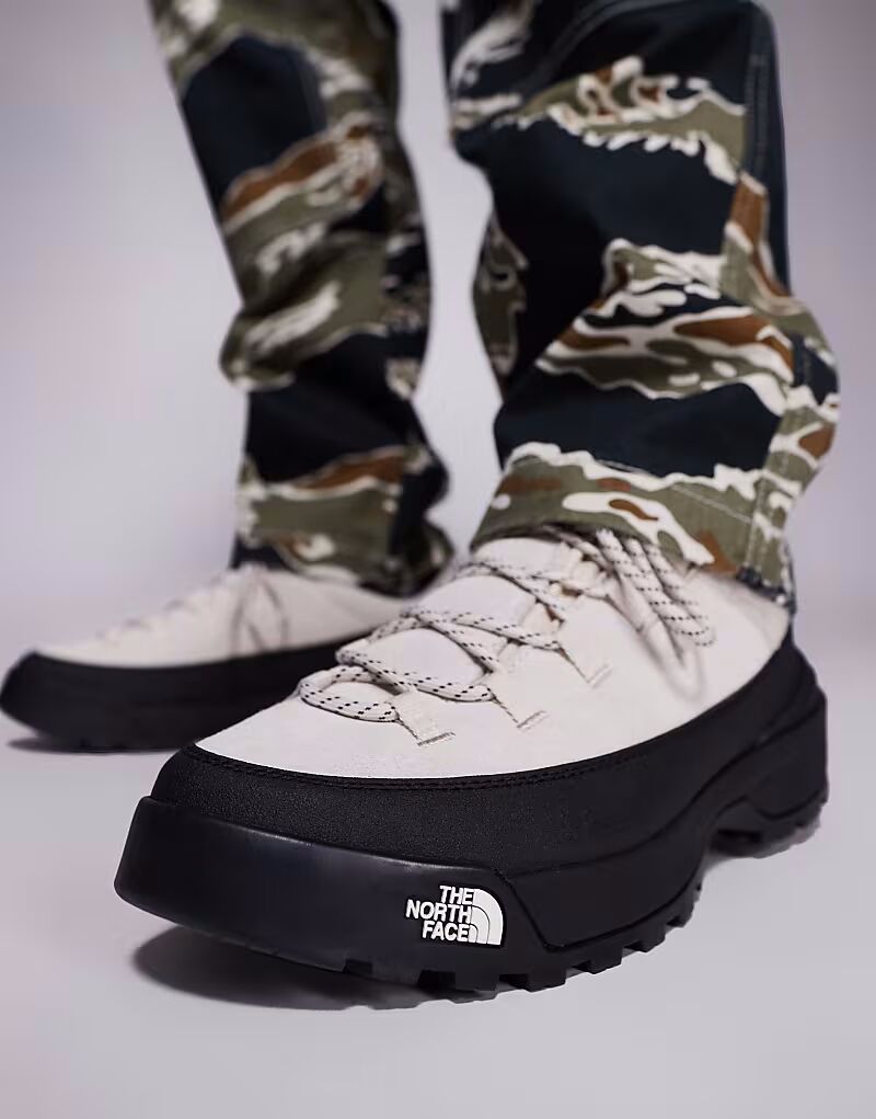 

Ботинки North Face Glenclyffe Urban Low в белом и черном цветах The North Face