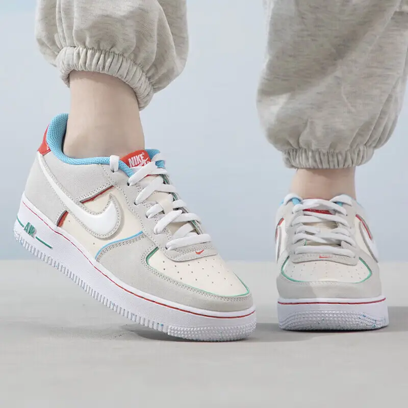 Праздничное печенье Air Force 1 Low LV8 GS Nike, цвет Gray White — фото 2