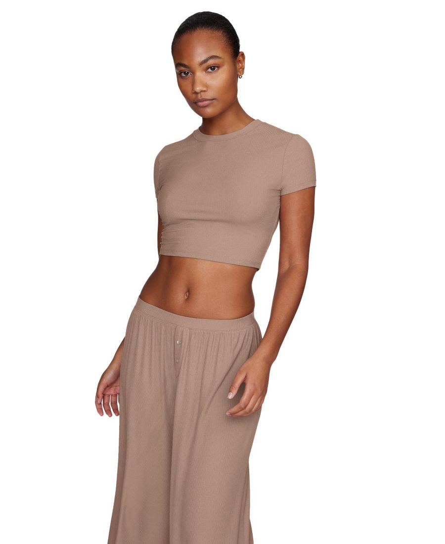 

Женская футболка The Baby Tee - модал, шелковая резинка CUUP, Taupe, Коричневый, Женская футболка The Baby Tee - модал, шелковая резинка CUUP, Taupe