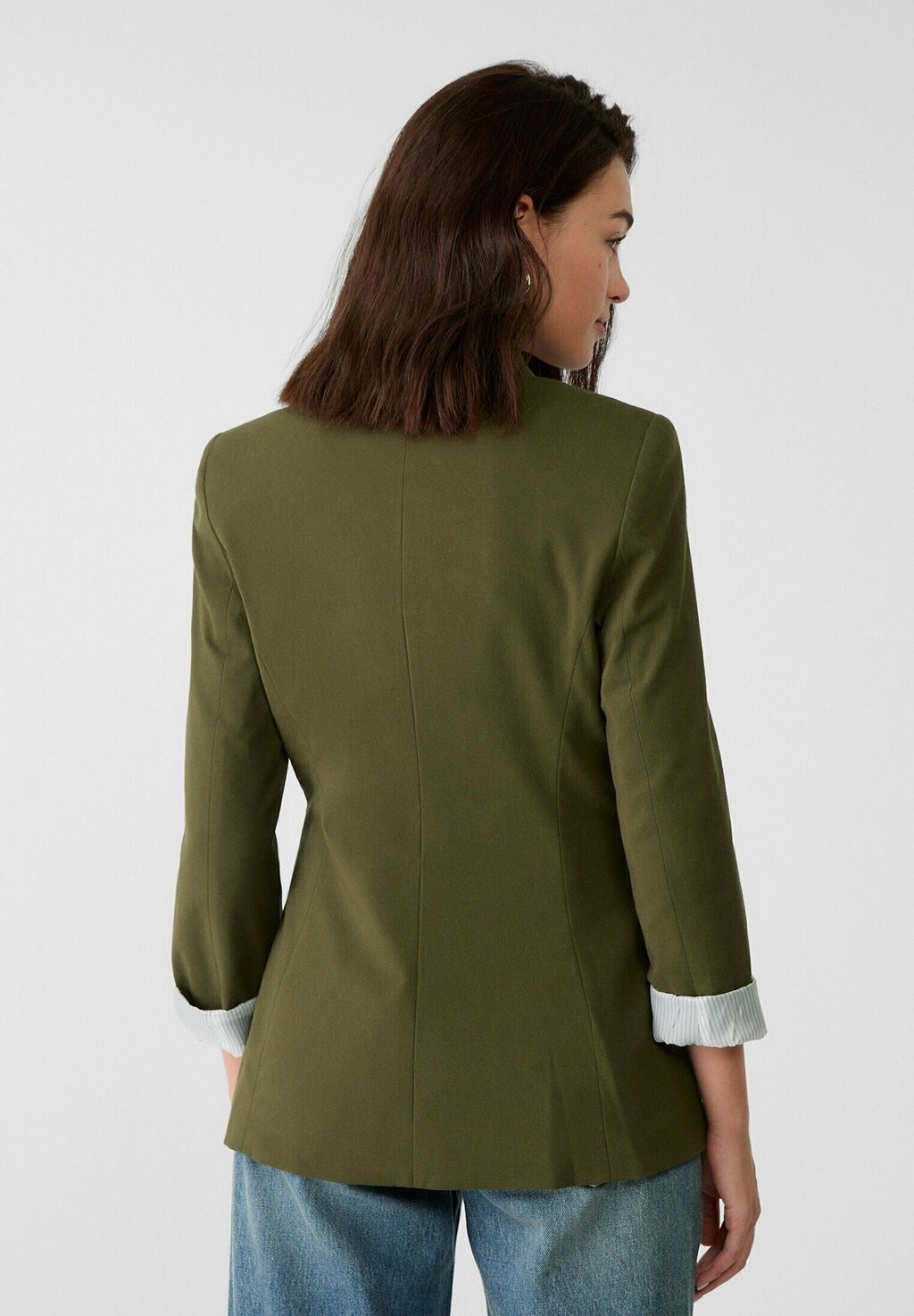 

Короткое пальто DOUBLE-BREASTED Stradivarius, зеленый