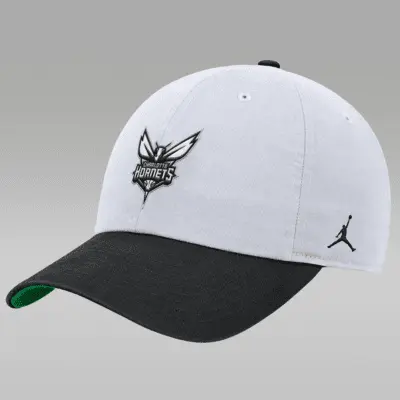 

Бейсболка Jordan Charlotte Hornets Select Series NBA Cap, белый