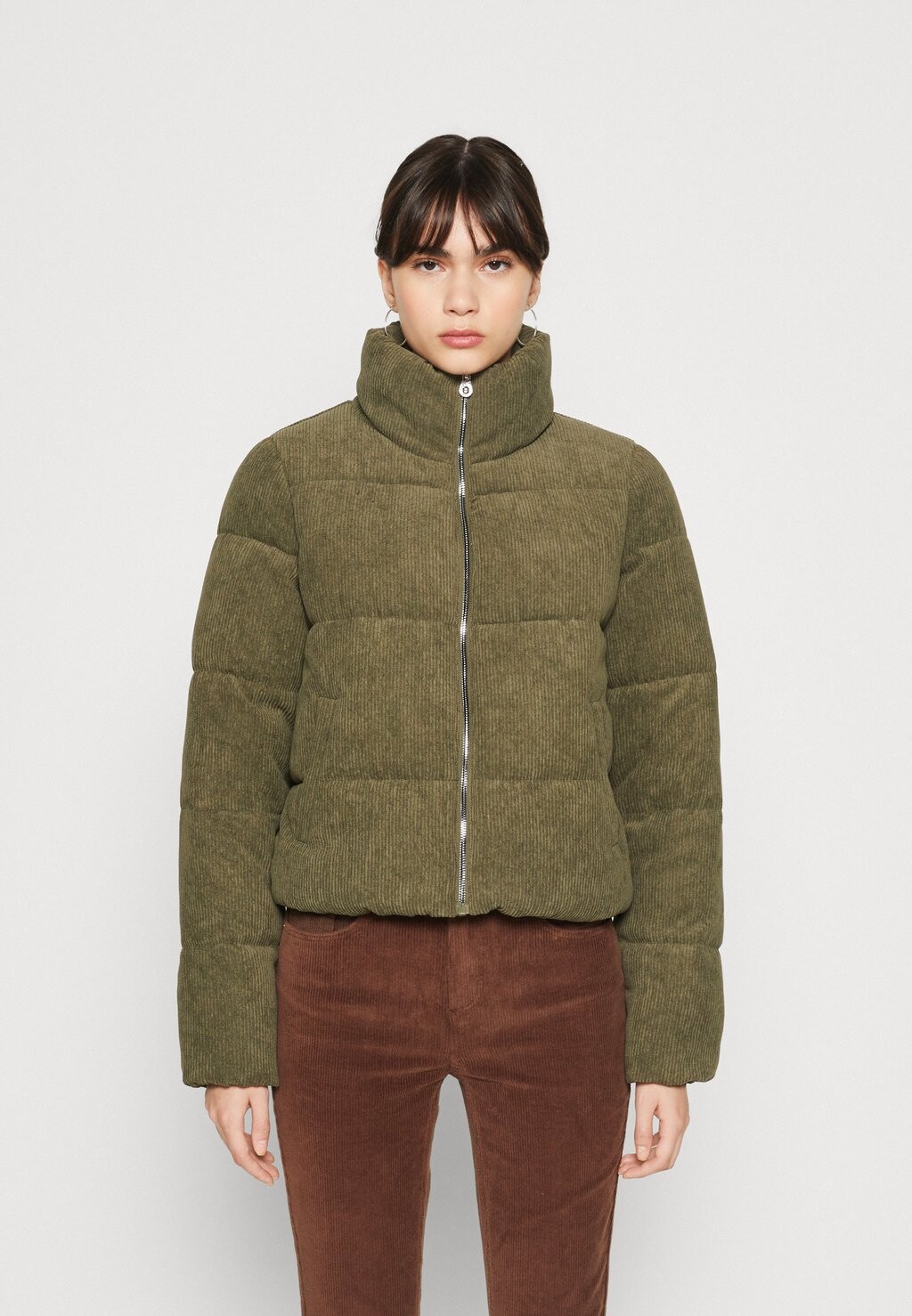 

Куртка ONLY ONLNEWDOLLY PUFFER, цвет kalamata