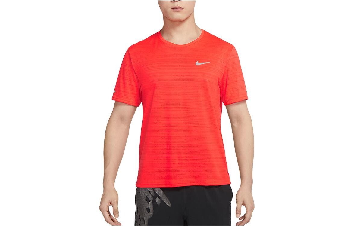 

Футболка мужская оранжевая Nike, оранжевый