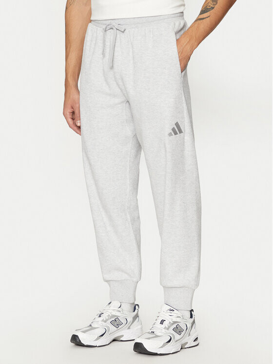 

Спортивные брюки свободного кроя Adidas, серый