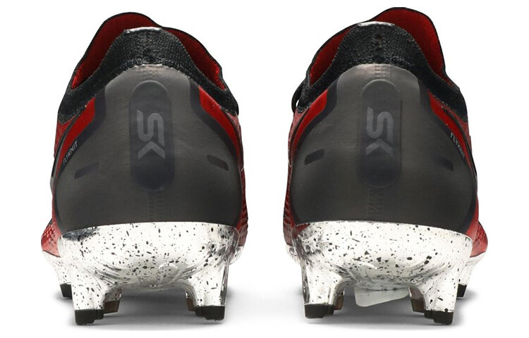 

Nike Phantom GT Футбольные бутсы Мужчины
