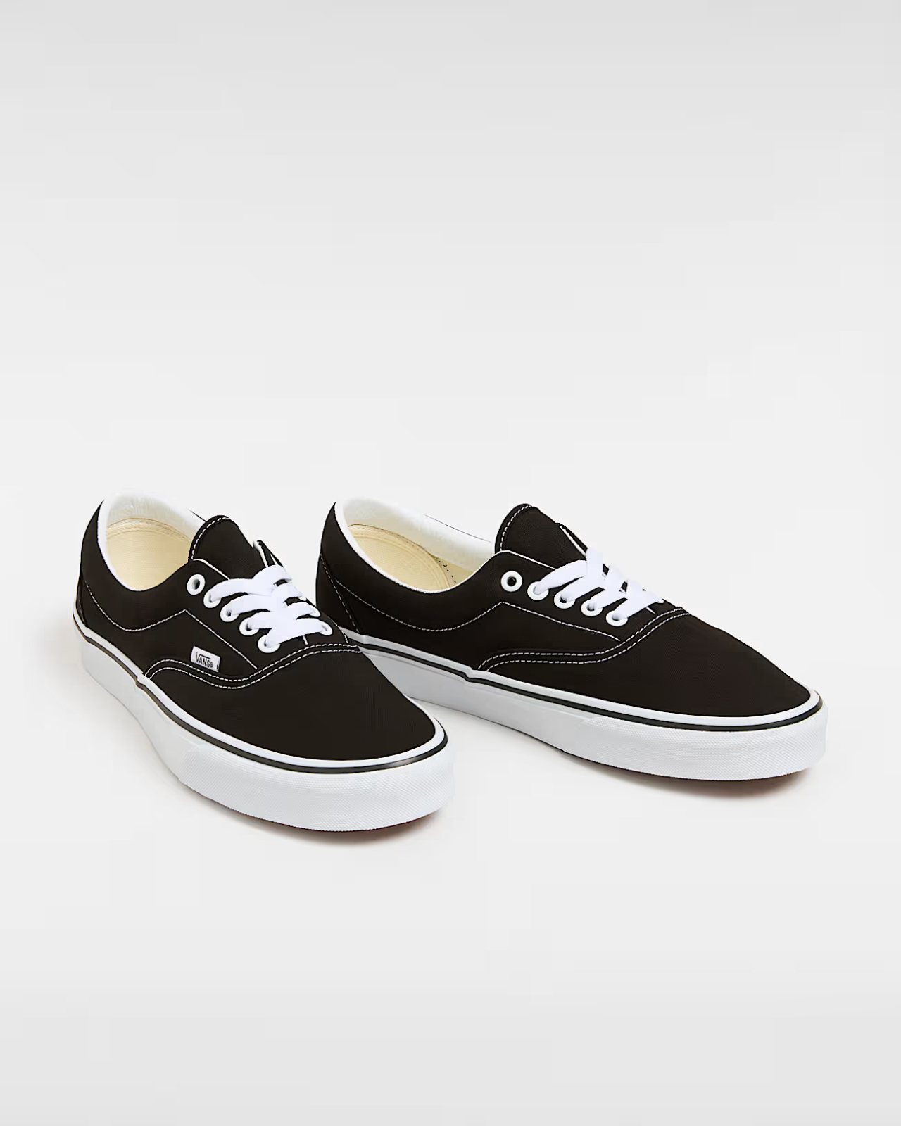 

Кроссовки Vans Era VN000EWZBLK мужские черно-белые текстильные скейтборд GBNC481 (Черный, 5)