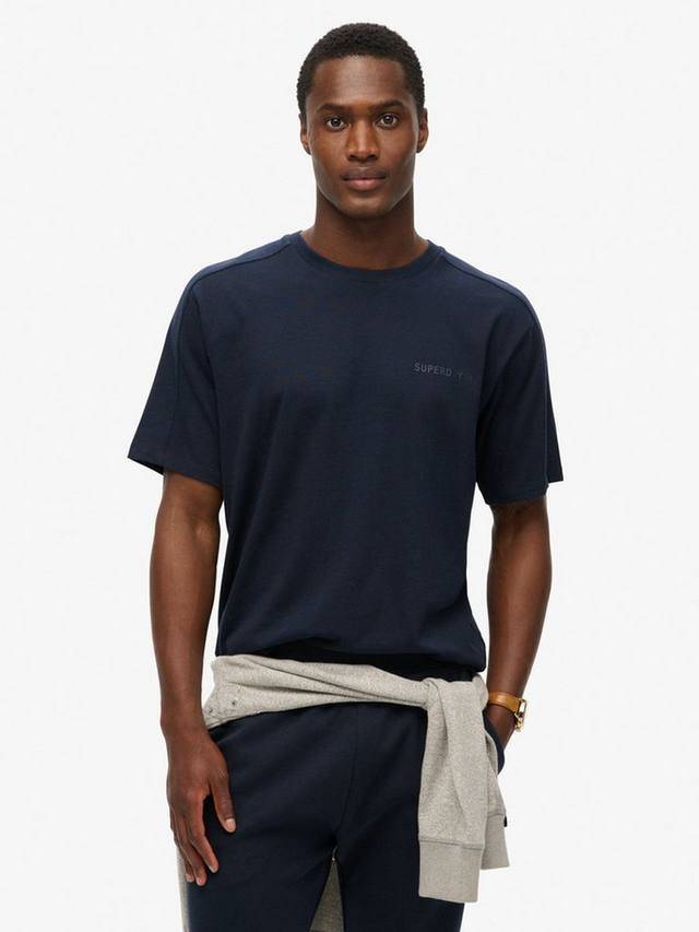 

Технологичная расслабленная футболка Superdry, цвет Deep Navy