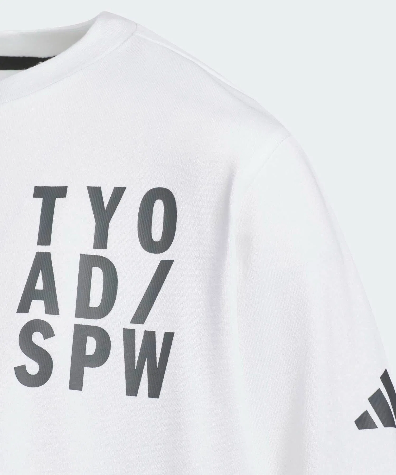 Детская футболка adidas Brand Love Loose Fit — фото 3