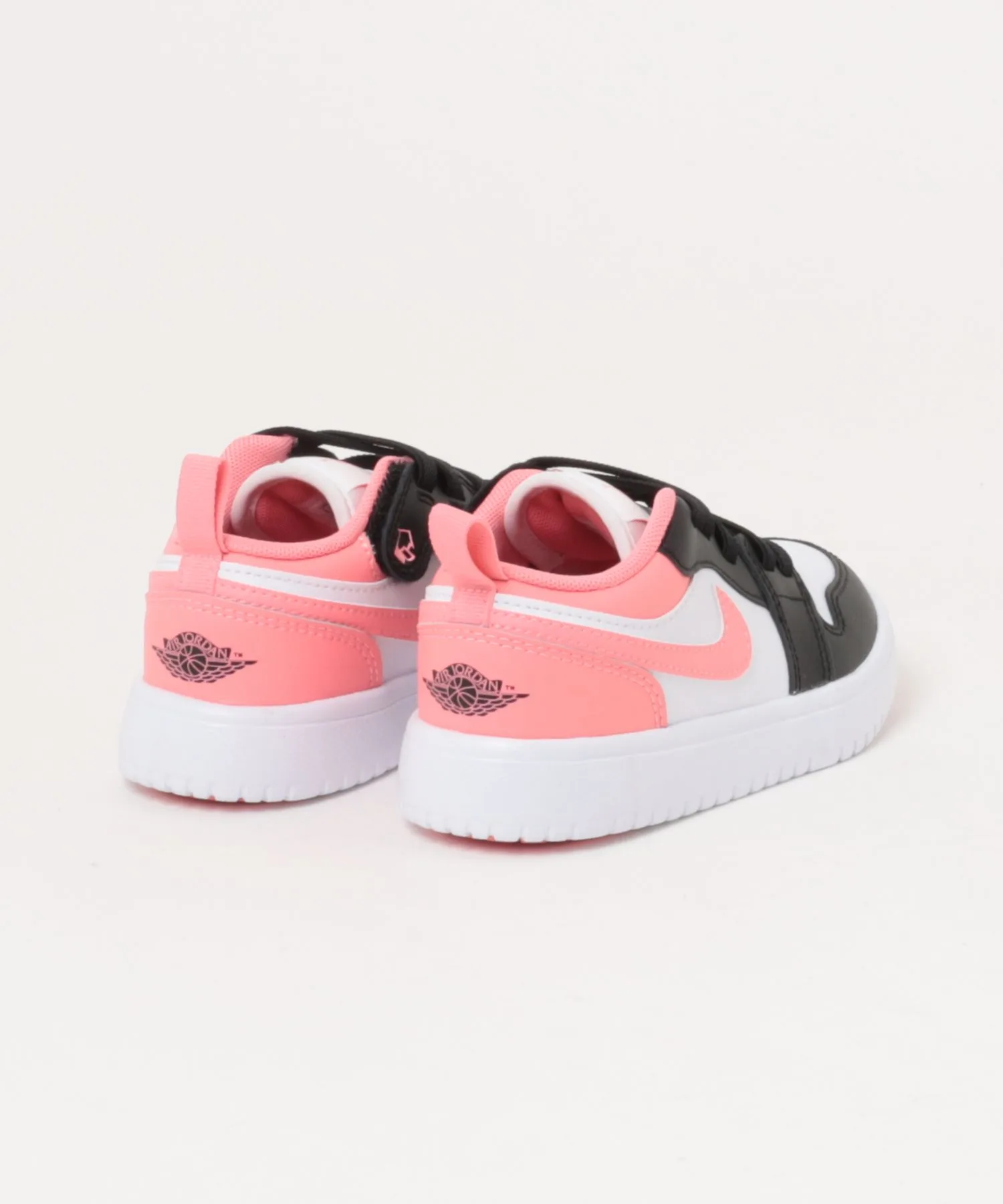 Детские кроссовки Nike Jordan 1 Low ALT (PS) — фото 2
