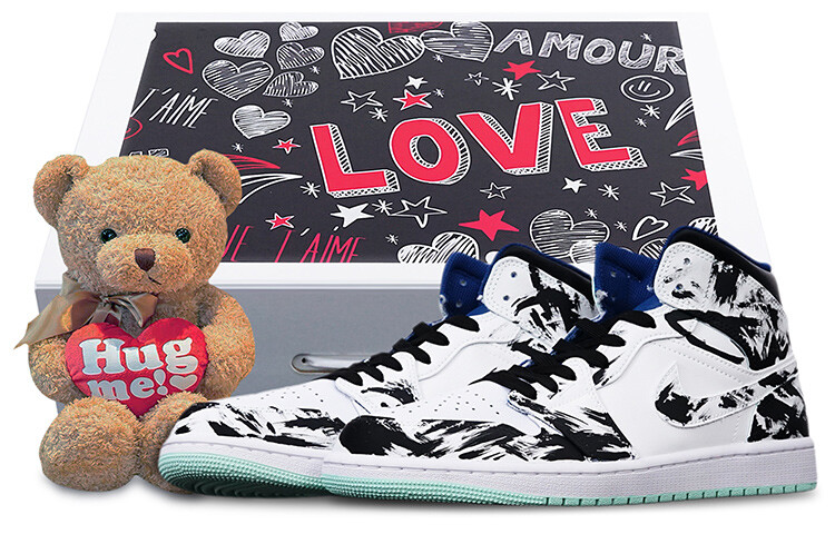 

Кроссовки Vintage Jordan Air Jordan 1, черный/белый