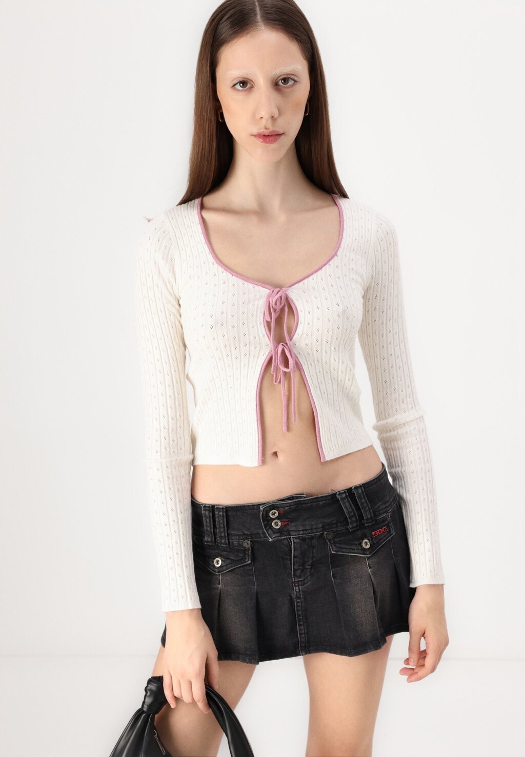 

Мини-юбка ROSE MINI KILT BDG Urban Outfitters, черный