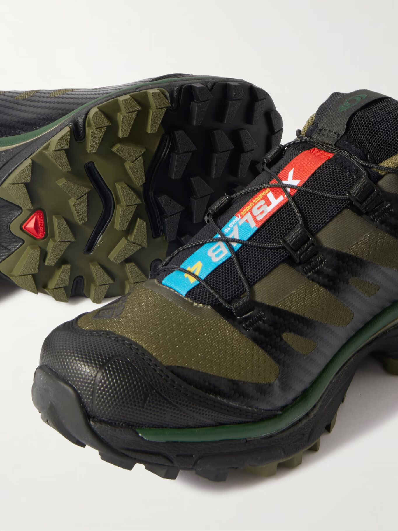 

Кроссовки из сетки XT-4 OG с резиновой окантовкой SALOMON, зеленый