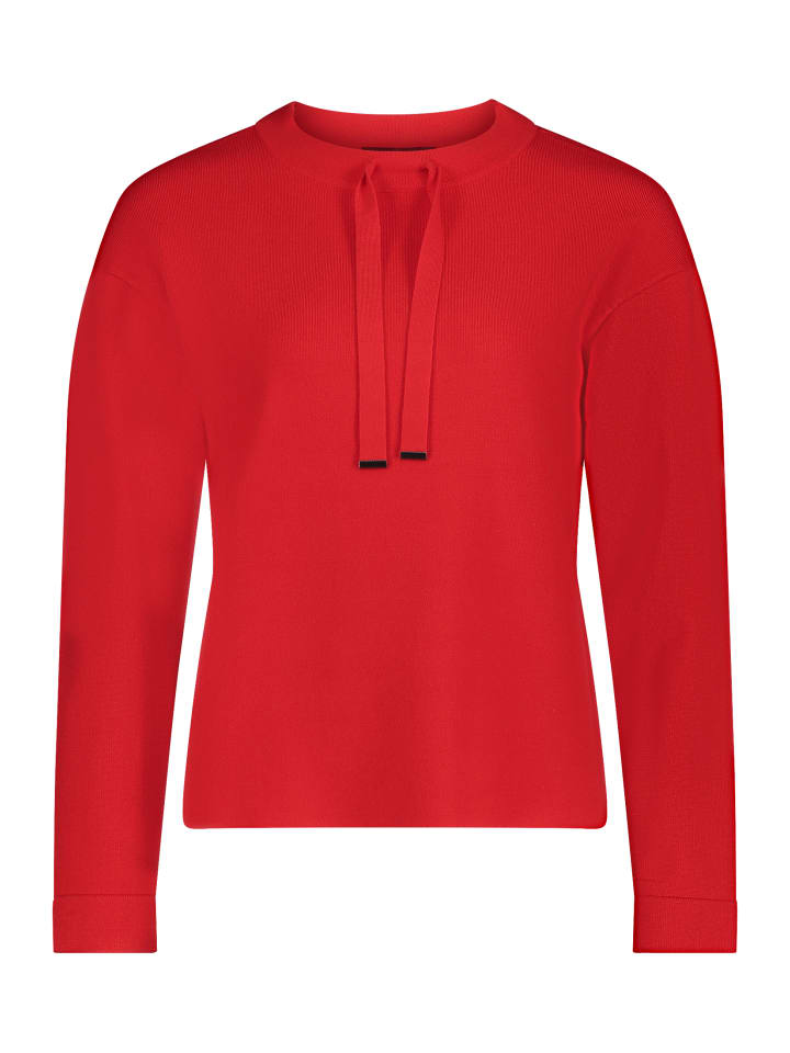 

Тонкий свитер с разрезами по бокам в цвете High Risk Red Betty Barclay