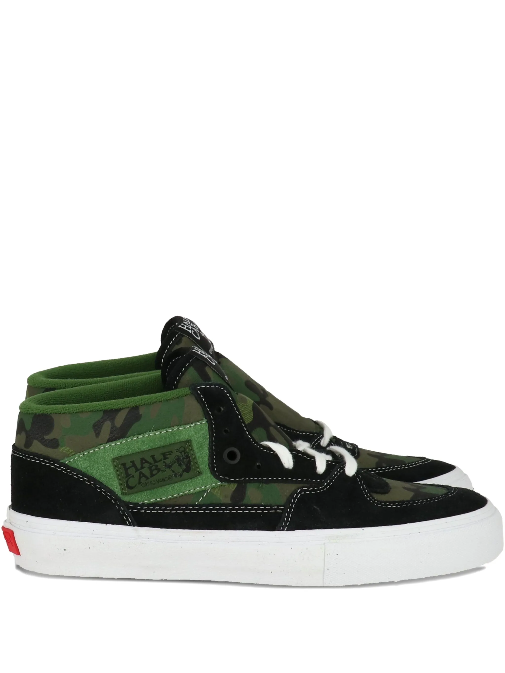 

Кроссовки с камуфляжным принтом Vans, зеленый