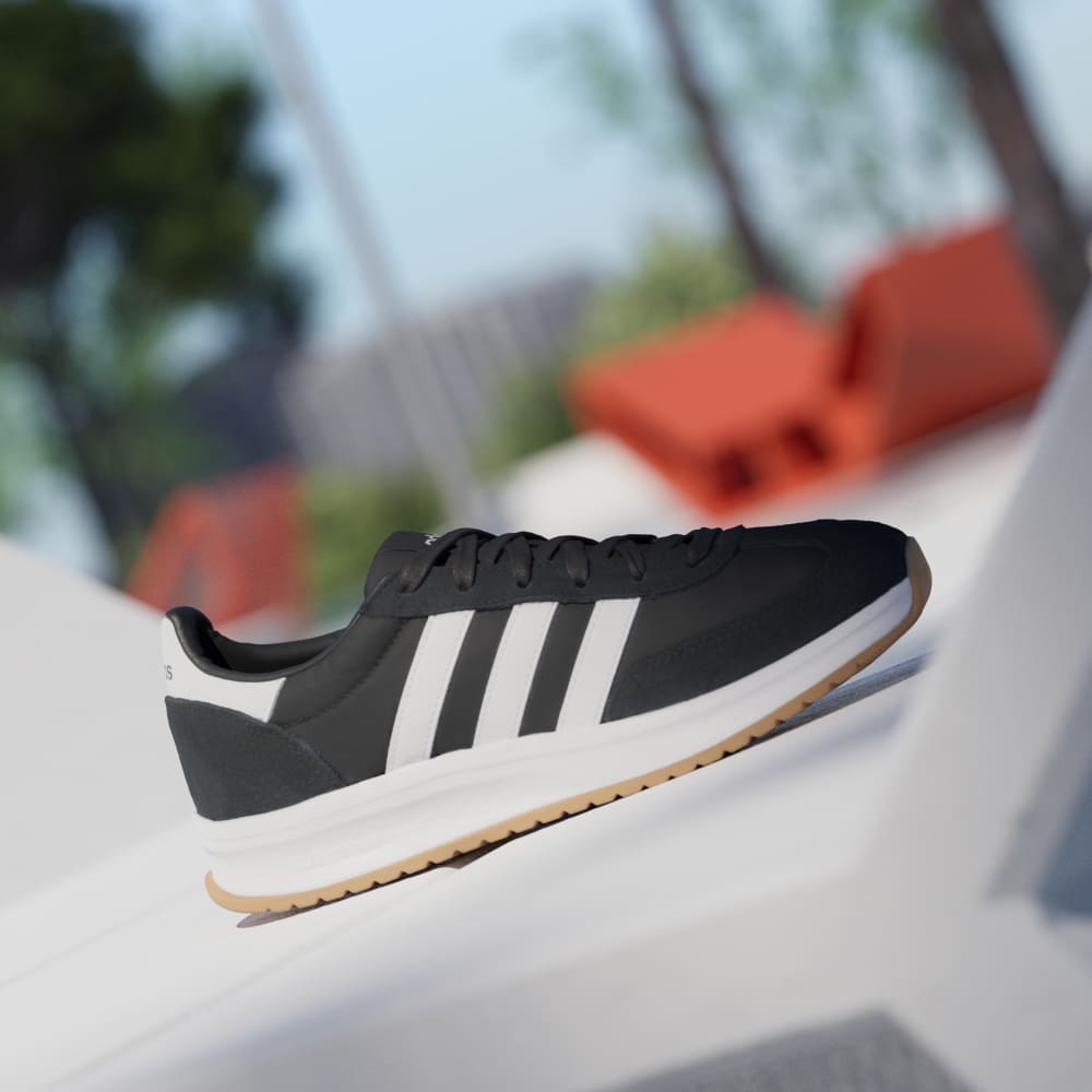 Кроссовки Adidas RUN 70s 2.0 Shoes, цвет Core Black/Core White/Core White — фото 2