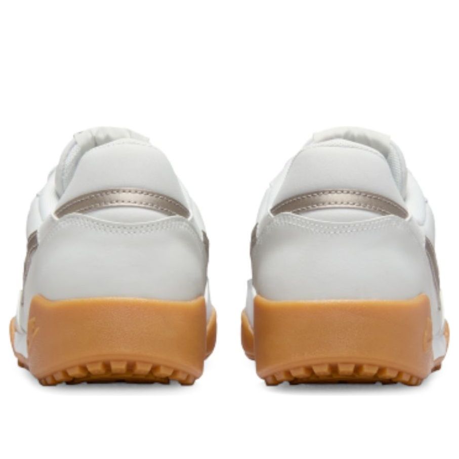 Кроссовки (WMNS) Nike Terra Manta 'Photon Dust Pewter Gum' — фото 4