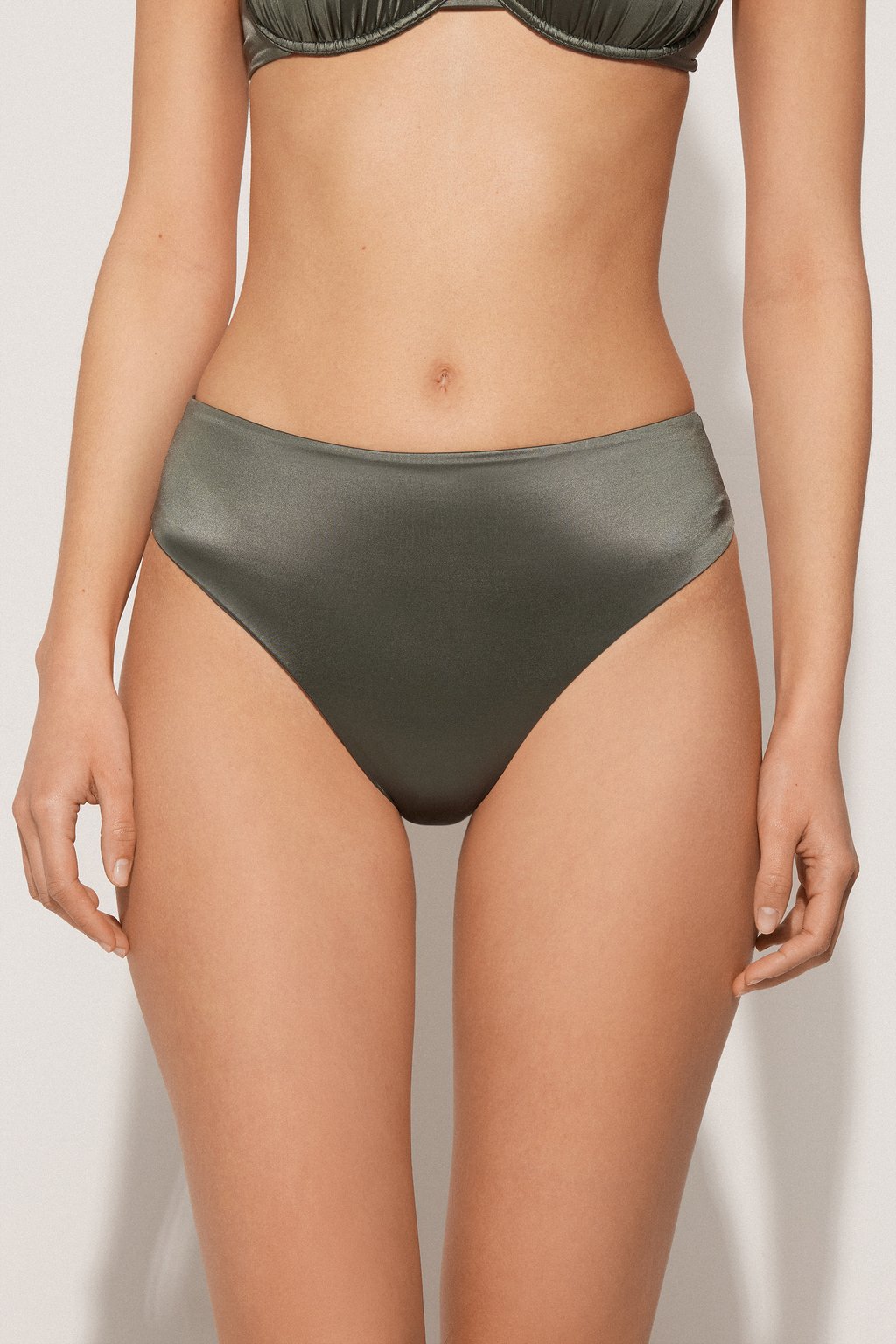 

Плавки бикини BRASILIAN SHINY GLAM Tezenis, светло-зеленый