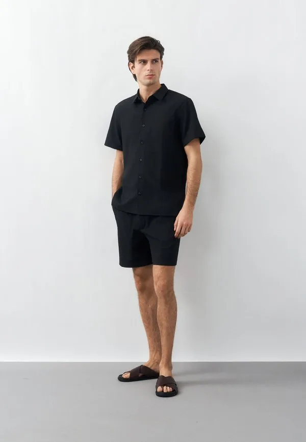 Классическая рубашка из плотной жатой ткани Calvin Klein, Black — фото 2