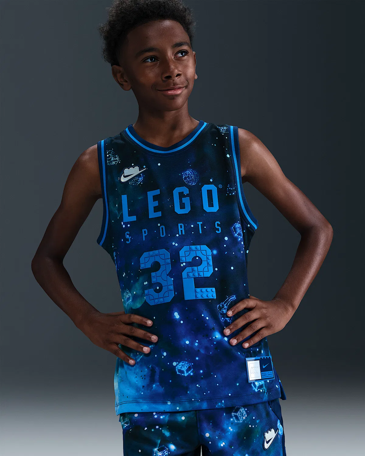 Детская футболка Dri-FIT Nike x LEGO® Collection, Brave Blue/Cobalt Blaze/Cobalt Blaze — фото 3