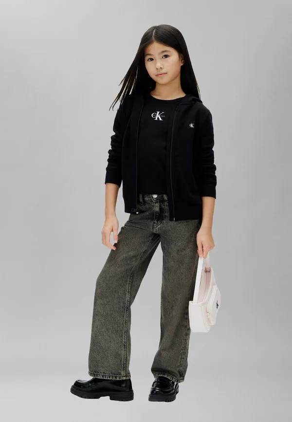 Футболка с монологом Calvin Klein Jeans, Black — фото 2