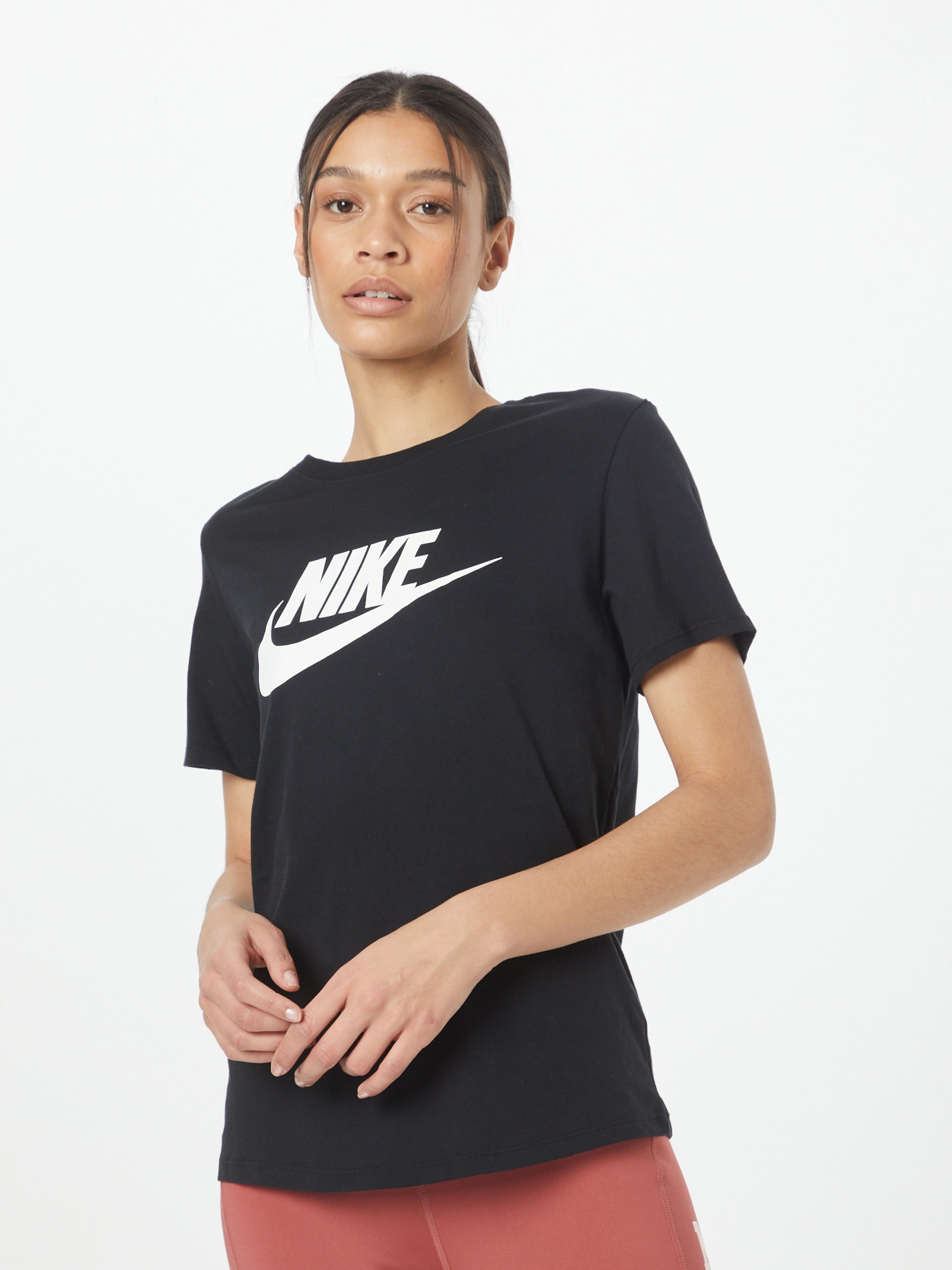 Nike Sportswear Футболка 'Essential' в черном цвете — фото 3